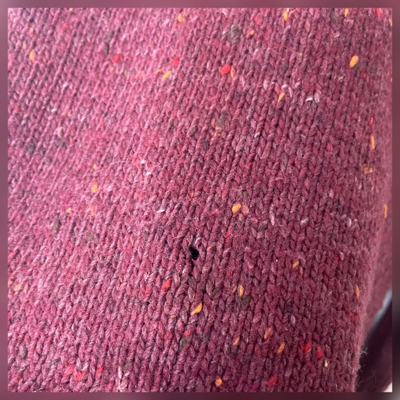 Banana Republic Men's V-Neck Sweater size L - Picture 5 of 7